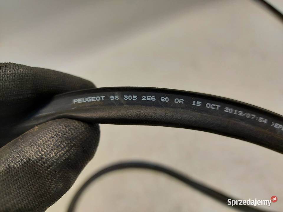 PEUGEOT 508 II Uszczelka maski 9830525680