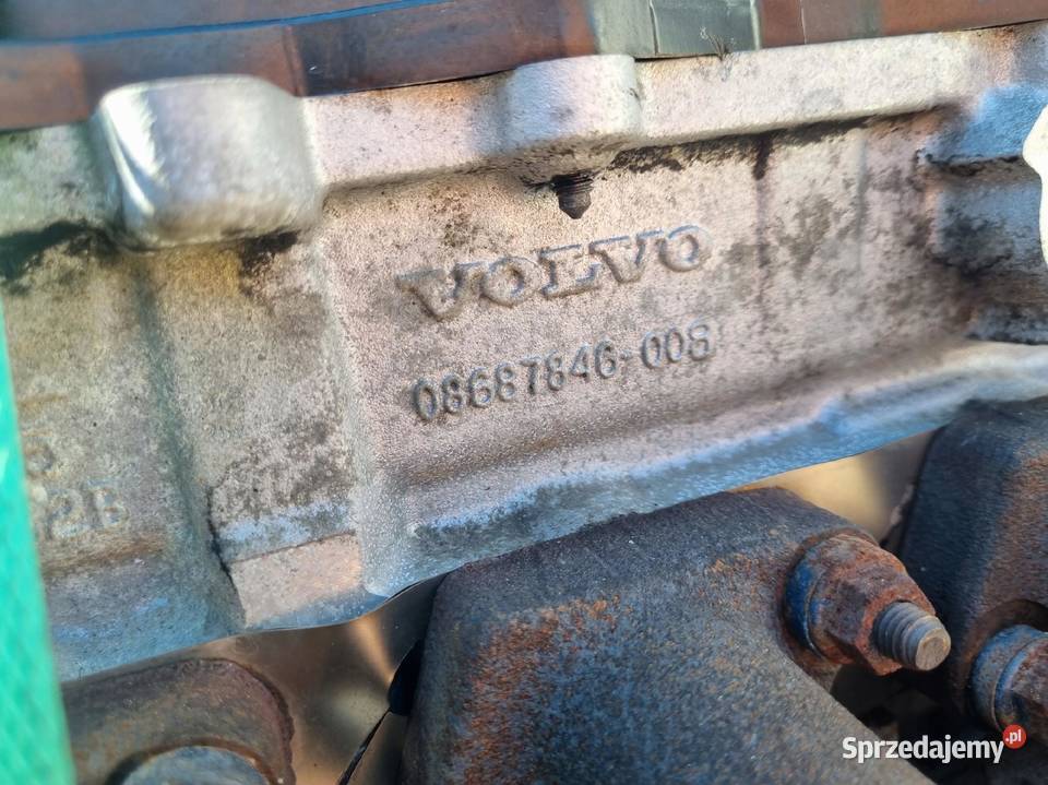 SILNIK BEZ OSPRZĘTU Volvo C70 II 24 D5 179 113 osobowe Silniki kompletne sprzedam
