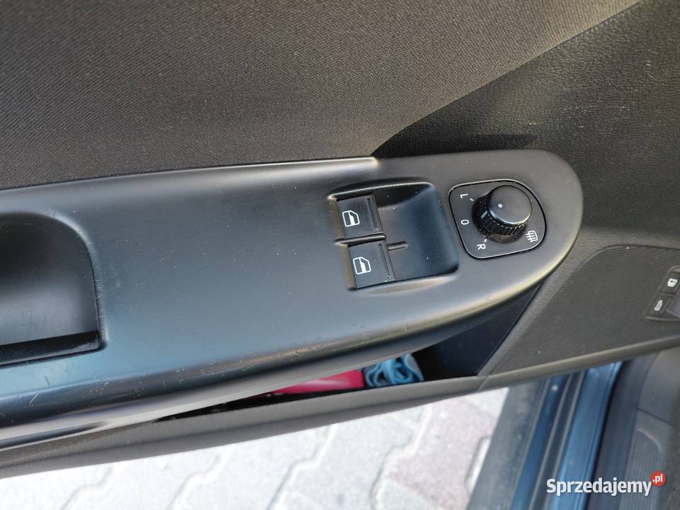VW PASSAT B6 20 TDI 110 CR Poznań