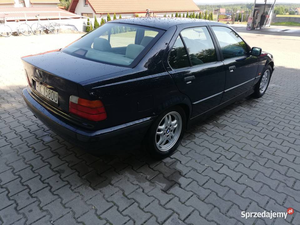 BMW E36 sedan 96r benzyna