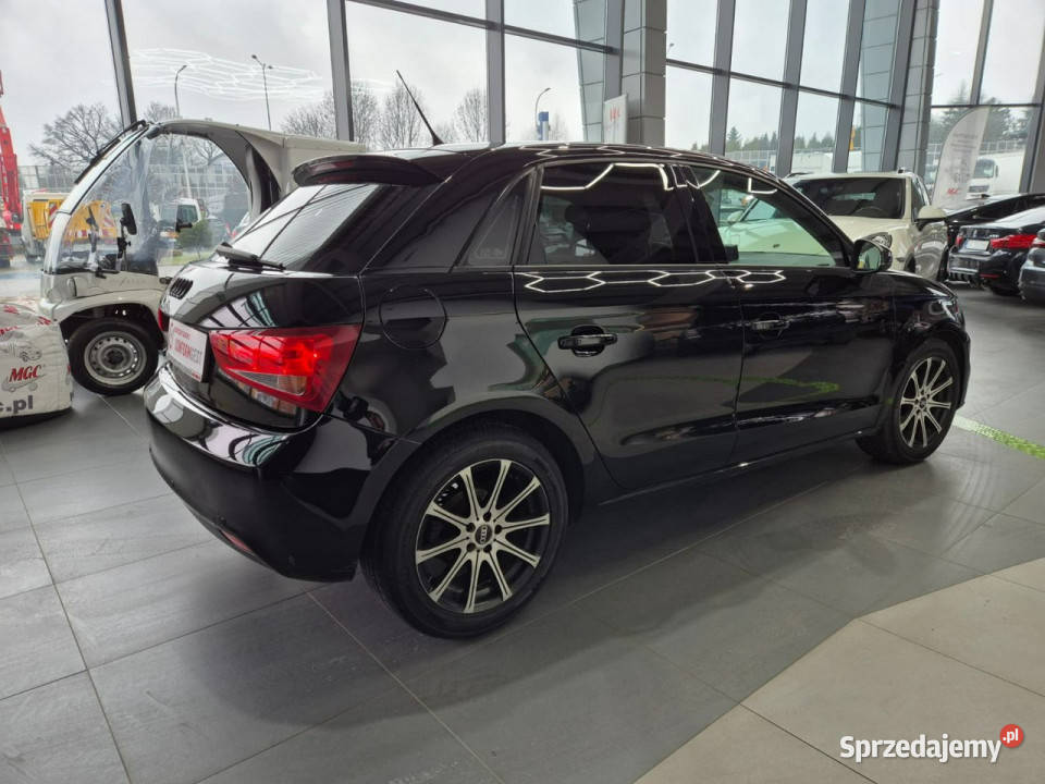 Audi A1 Sportback Audi A1 Sportsback 16 TDi 90 czarny Łaziska Górne