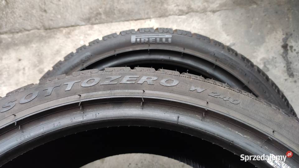 4 opony zimowe 2453518 92V Pirelli z 2021r Samochodowe Ozorków sprzedam