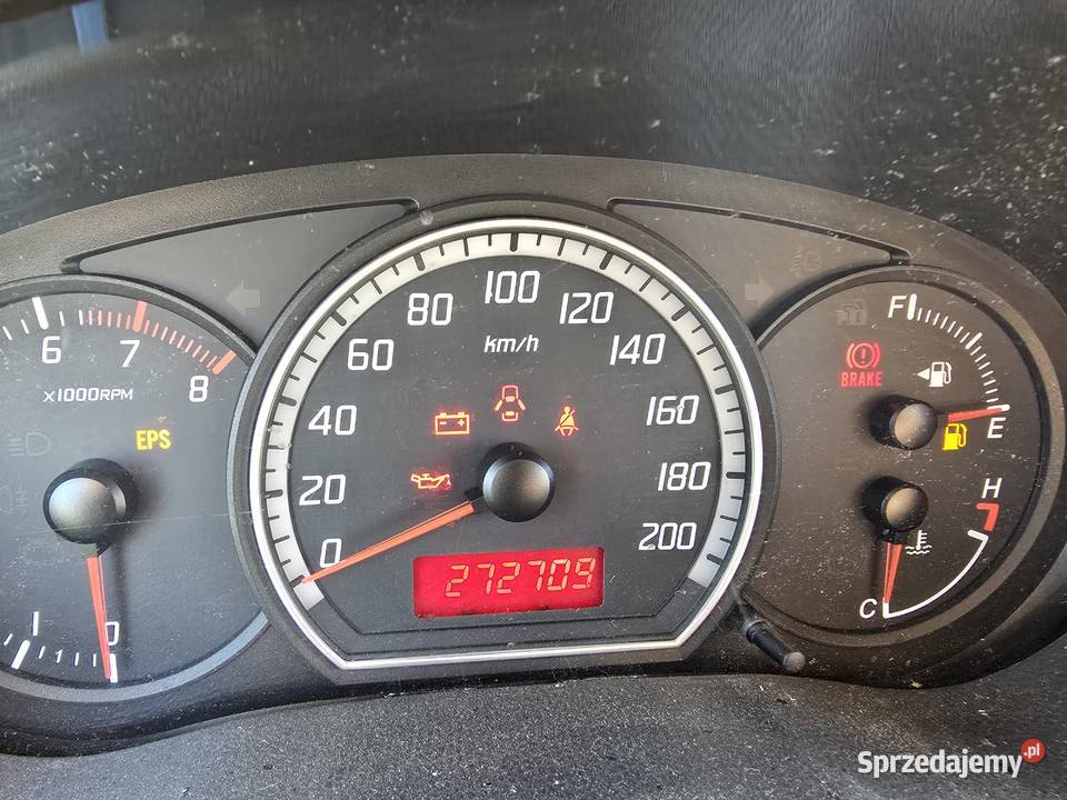 Suzuki swift 2006 13 GAZ 5 dzwi nie reaguje na centralny zamek Opole