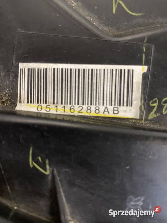Lampa prawy przód Fiat Freemont Dodge Journey Jasienica