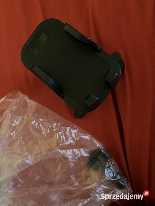 Uchwyt samochodowy na telefon Nisko sprzedam