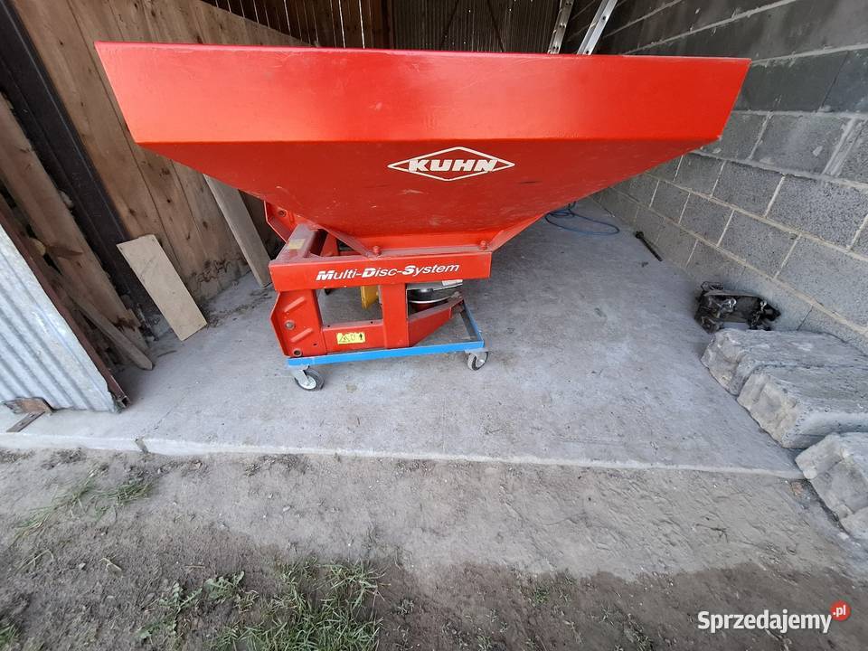 Rozsiewacz kuhn mds 901 Rozsiewacze nawozów Borowa