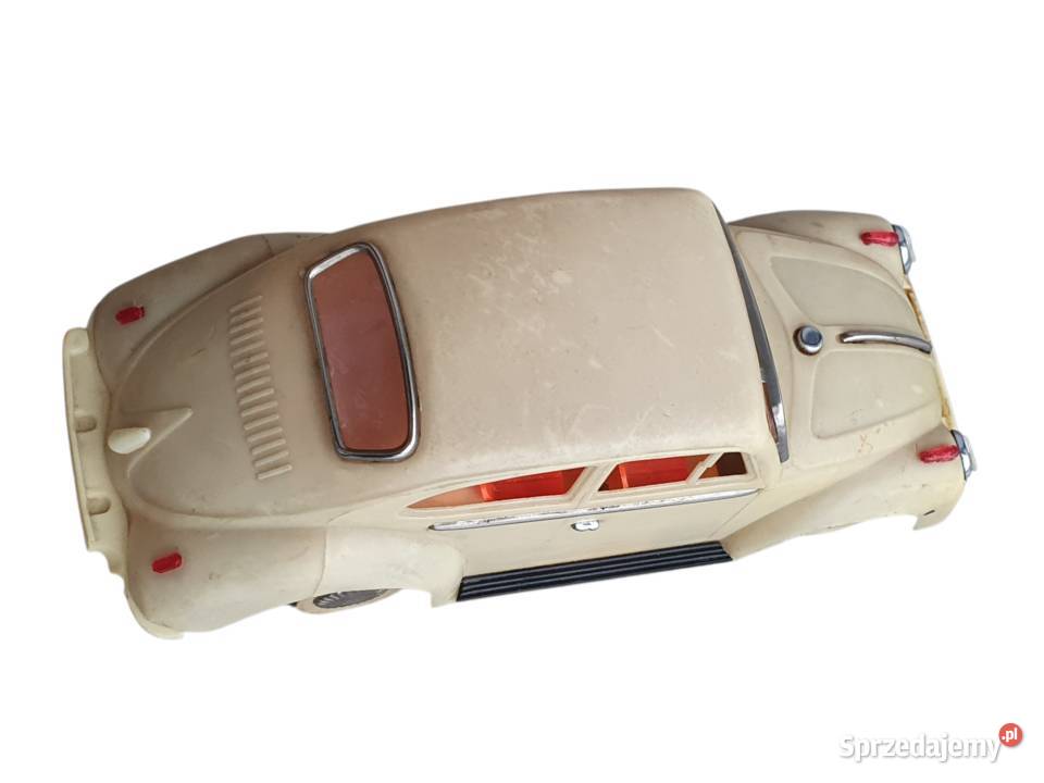 Stara zabawka samochód VW Garbus Beetle PF 175 z