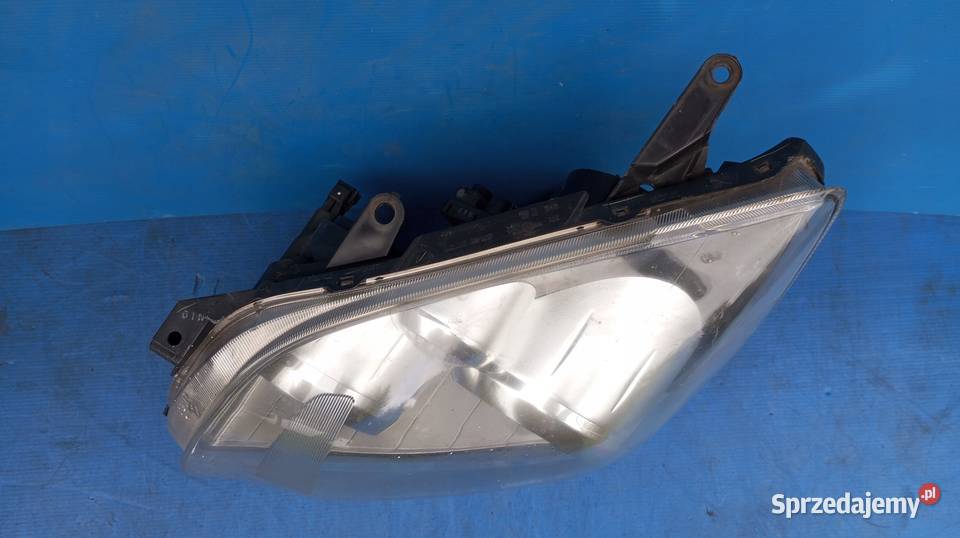 LAMPA LEWY PRZÓD REFLEKTOR XENON EU TOYOTA Nowy Tomyśl sprzedam