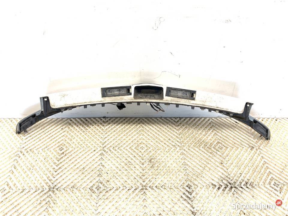 LISTWA KLAPY TYŁ OPEL INSIGNIA A Kombi 0817 Listwy i nakładki