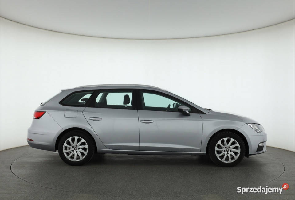 Seat Leon 12 TSI Piaseczno sprzedam