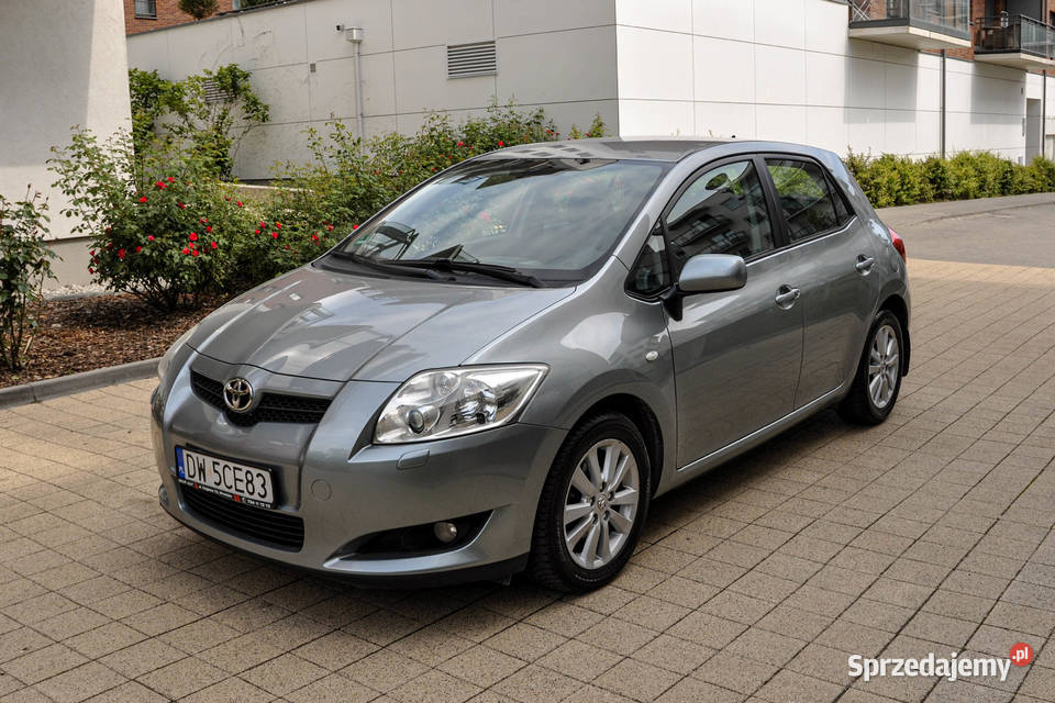 Toyota Auris 16 LPG 160 benzyna+LPG Auris Wrocław sprzedam
