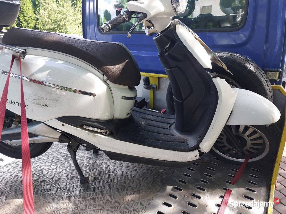 Blinke Skuter elektryczny uszkodzony dokumenty Pozostałe Łochów sprzedam