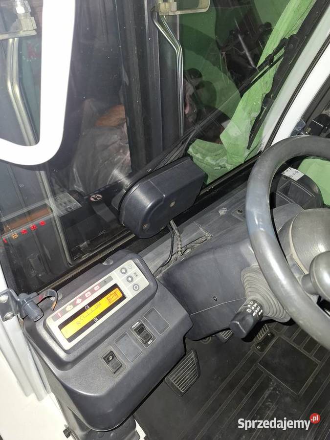 Wózek nissan forklift 3t 2016r Trzyciąż