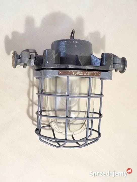 Lampa w oprawie przeciwwybuchowej Polam Gdańsk
