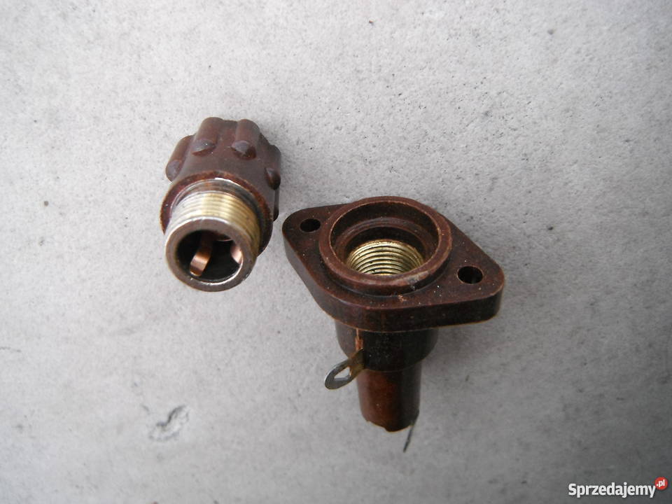 Gniazdo bezpiecznikowe 45 mm bakelitowe Nowe