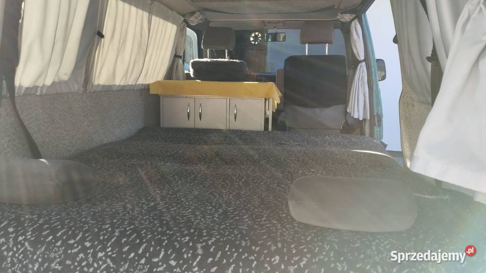 Volkswagen Transporter T4 samochód 8 osobowy