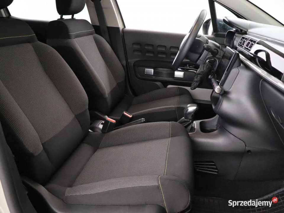Citroen C3 12 PureTech wielofunkcyjna kierownica Bielany Wrocławskie