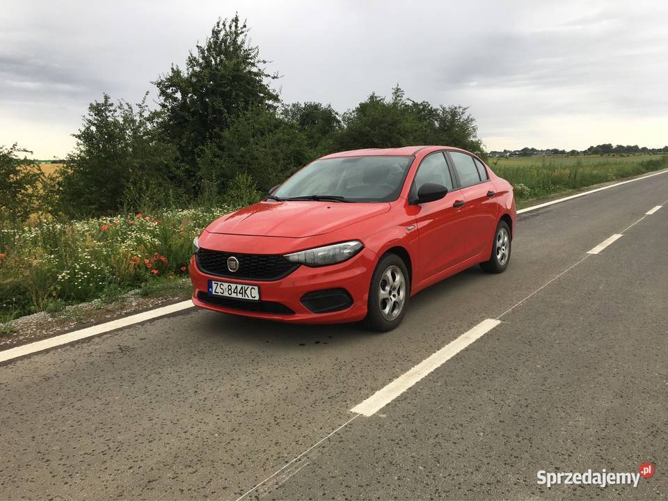 Wynajem Wypożyczalnia aut Fiat Tipo Wynajem pojazdów zachodniopomorskie Szczecin
