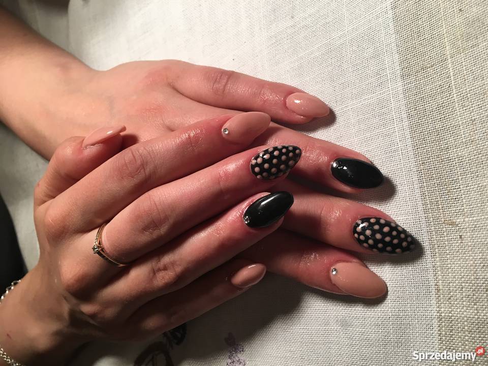 Paznokcie żelowe hybryda manicure pedicure Lublin