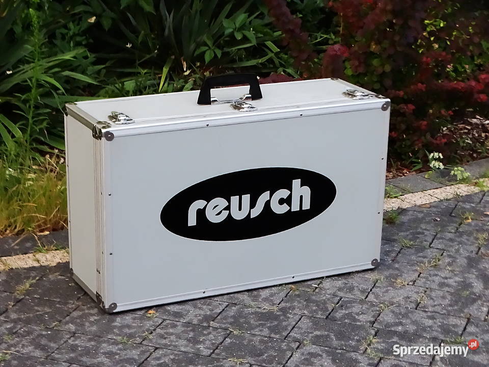 Walizka aluminiowa zamykana na kluczyk Biłgoraj