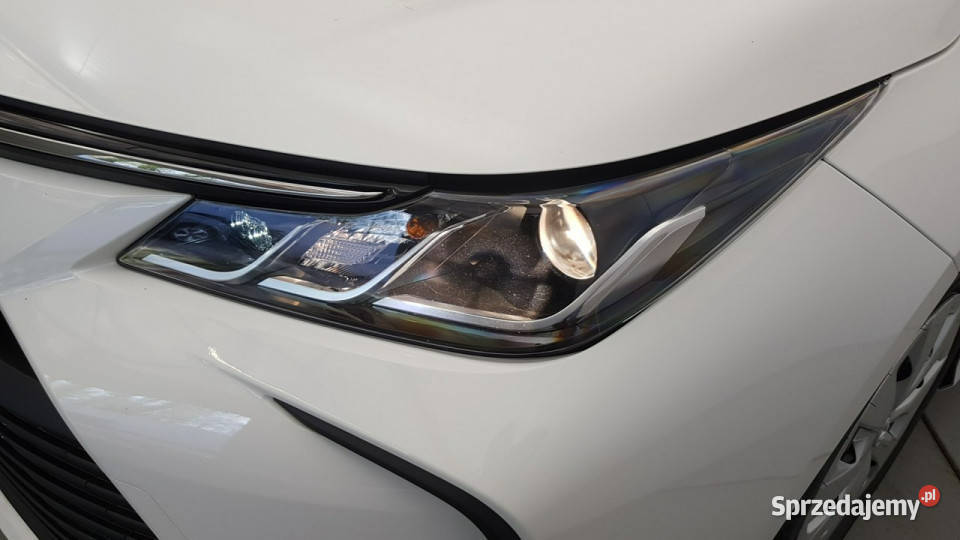 Toyota Corolla 15 Active Z Polskiego Salonu wspomaganie kierownicy mazowieckie
