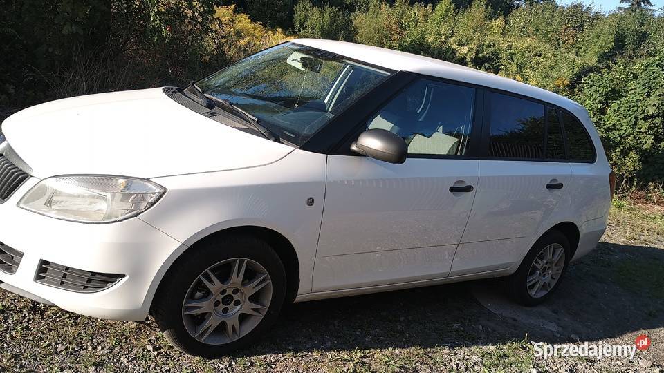 Sprzedam Skodę fabie 2 lift 2014 salon 16tdi Kalisz