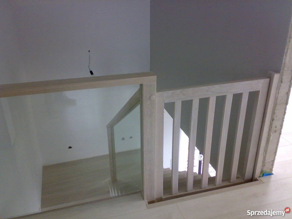 Stolarz oferuje domki drewniane schode i inne Remont i budowa Kartuzy