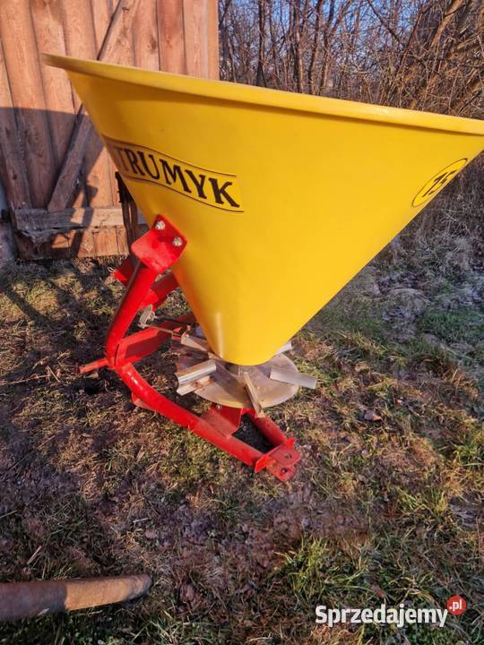 Siewka rozsiewacz nawozu Syców