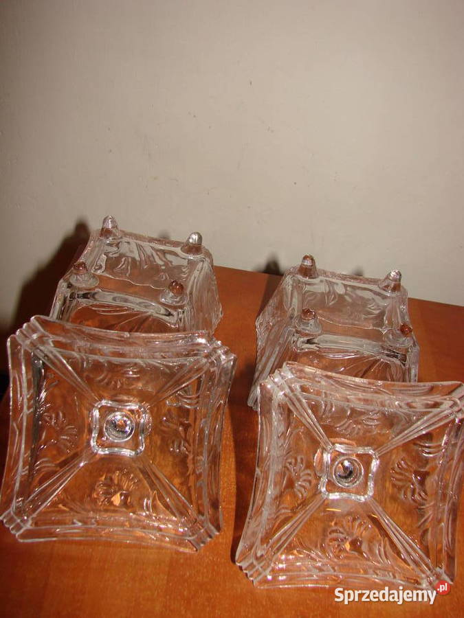 mała szklana cukiernica 2 Pruszcz Gdański