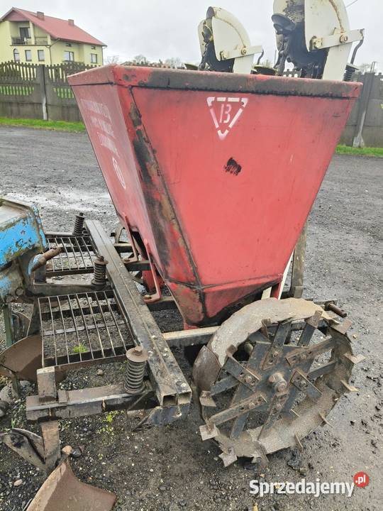 Sadzarka do ziemniaków Siewniki i sadzarki Wieluń