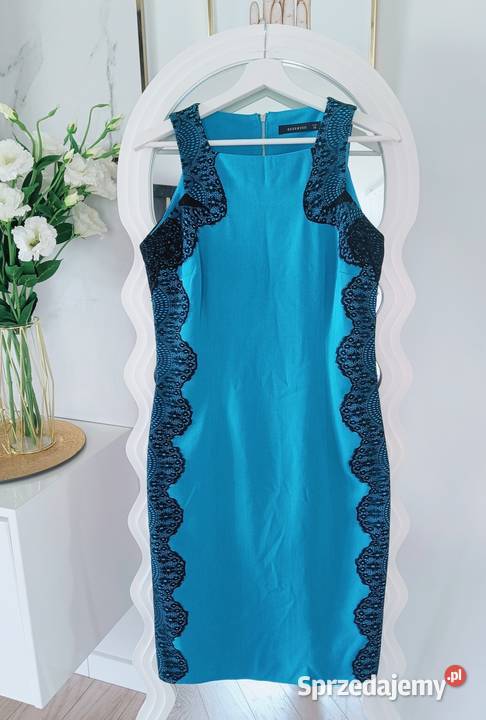 Reserved sukienka bodycon niebieska koronka midi