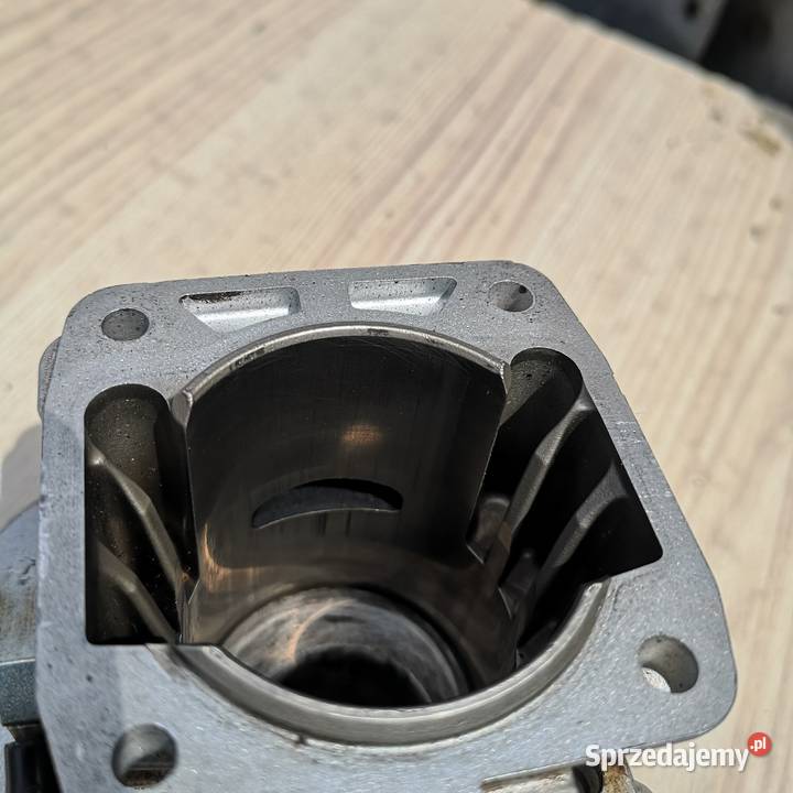 Makita ea 4300 tłok i cylinder 42mm oryginalny Piły, pilarki i wyrzynarki podkarpackie Nisko sprzedam