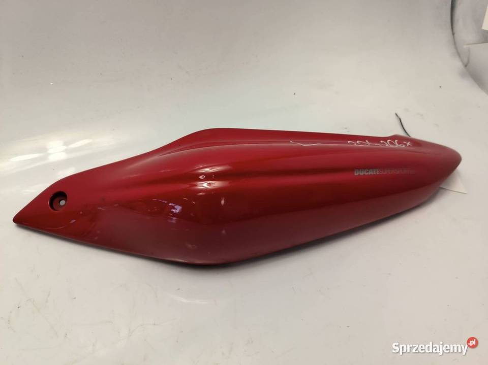 OWIEWKA DUCATI 800 Supersport BOCZNA Lipno
