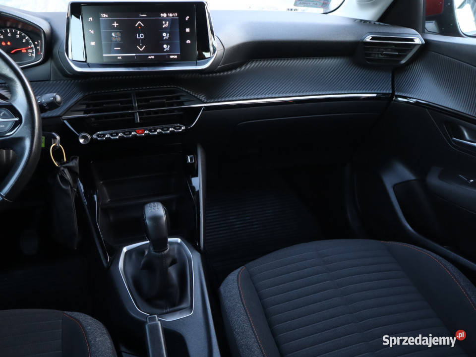 Peugeot 208 12 PureTech czerwony dolnośląskie Bielany Wrocławskie