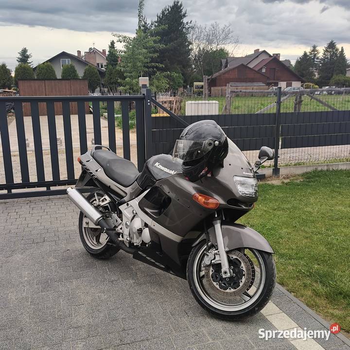 Sprzedam Kawasaki ZZR600E 2000r w ładnym stanie Gilowice