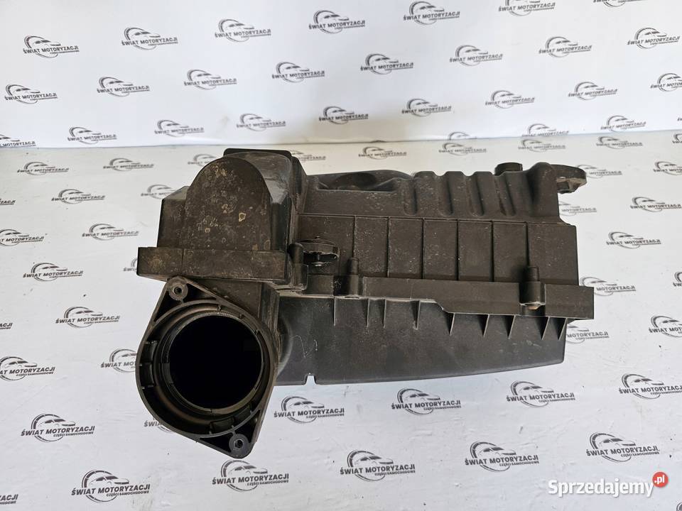 GOLF VI 12r obudowa filtra powietrza 1K0129620D Obudowy filtrów Kielce