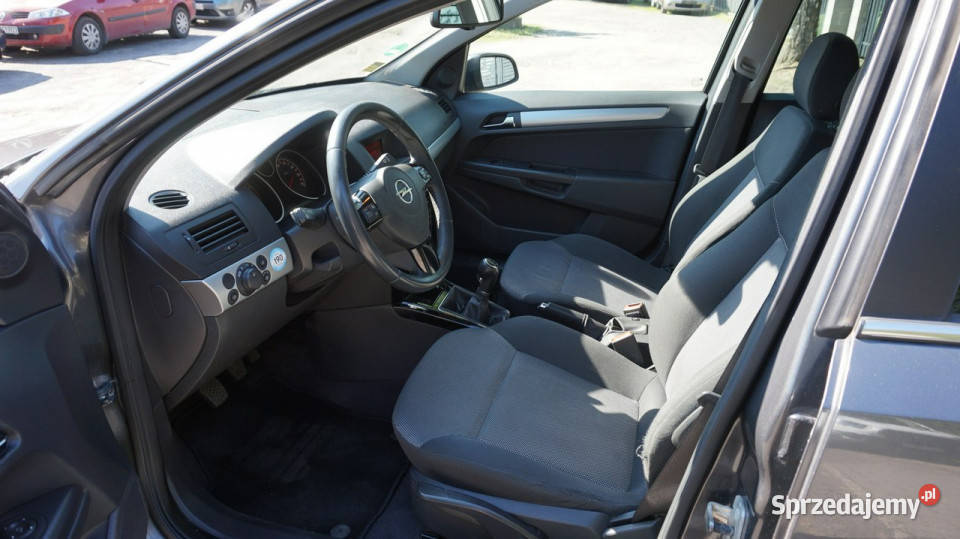 Opel Astra z Niemiec zarejestrowana Gwarancja H wielofunkcyjna kierownica Zielona Góra sprzedam