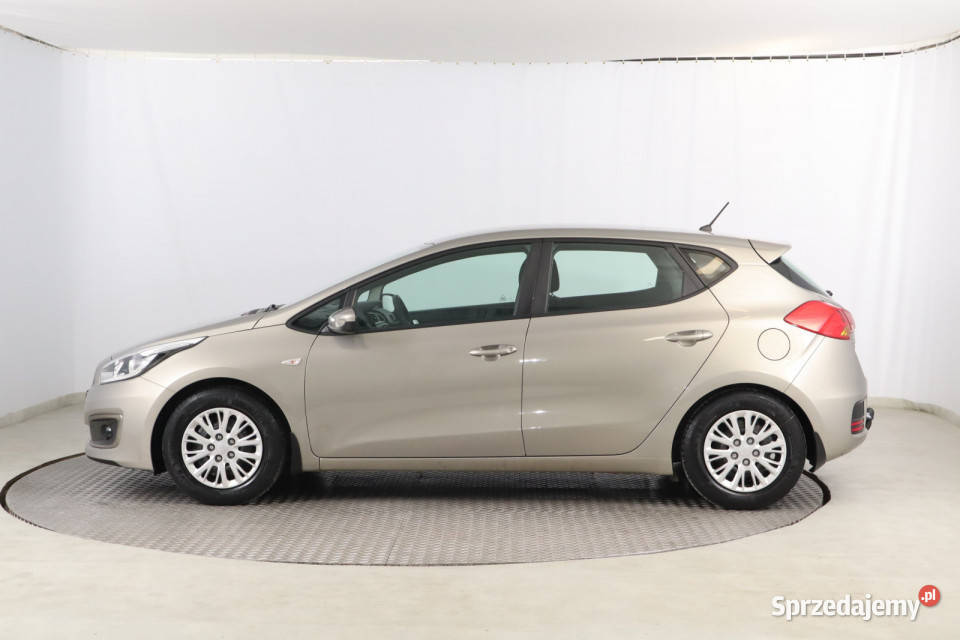 Kia Ceed 14 CVVT ABS