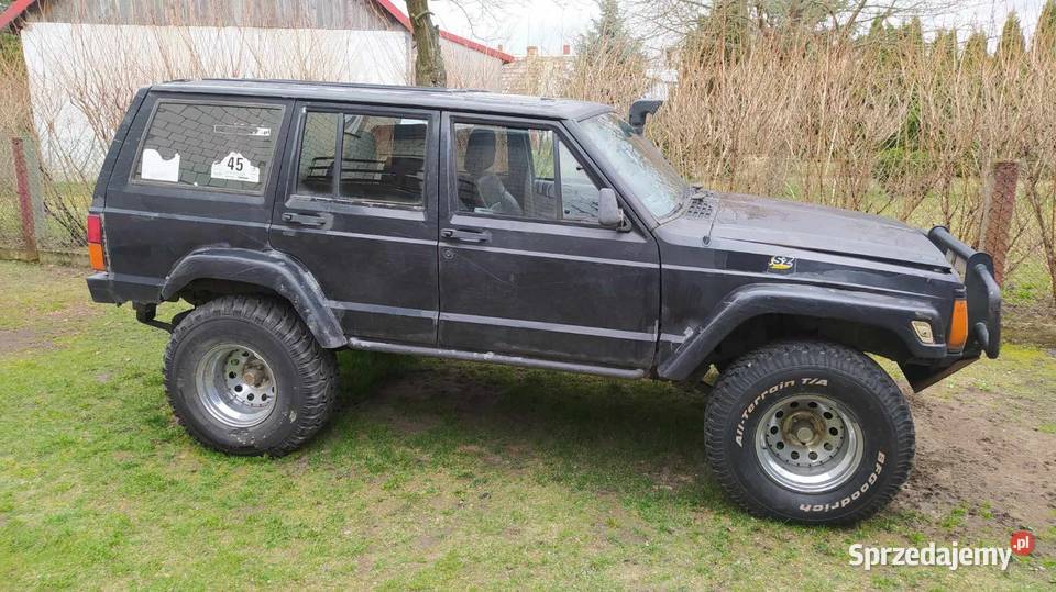 Jeep Cherokee 4 0 benzyna offrade możliwa lakier metallic Hajnówka