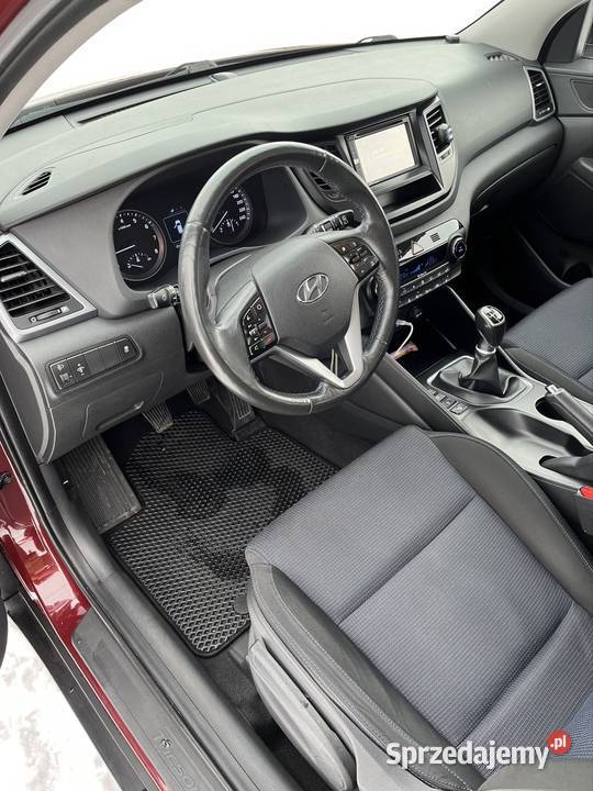 Hyundai Tucson 16 GDI 132 Comfort Bluedrive nawigacja