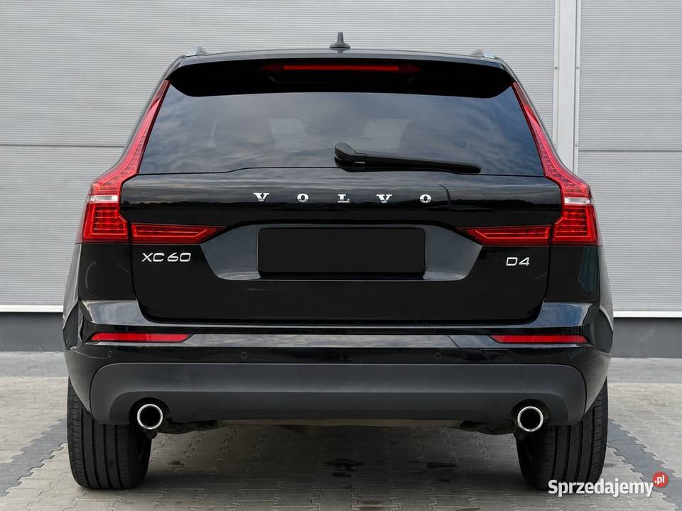 Volvo XC60 D4 AWD Momentum Kamera ACC LED 19 Brwinów