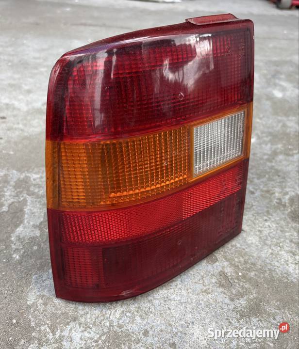 Opel Vectra A Sedan Lampa Tylna Lewa sprawna Gorzów Wielkopolski