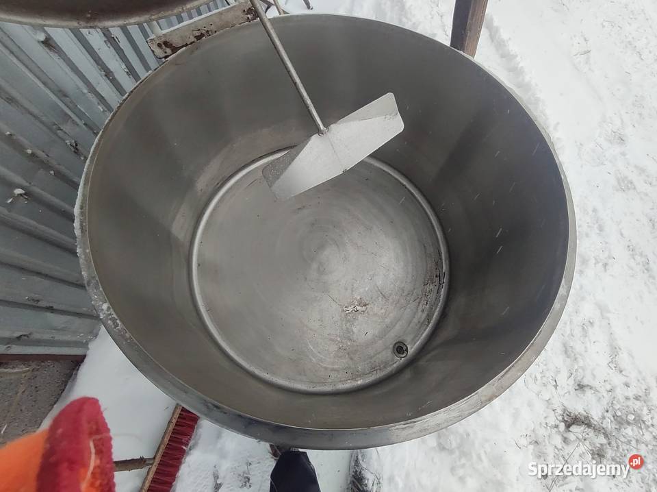 Sprzedam chłodnie do mleka o pojemności 650 l Pilica