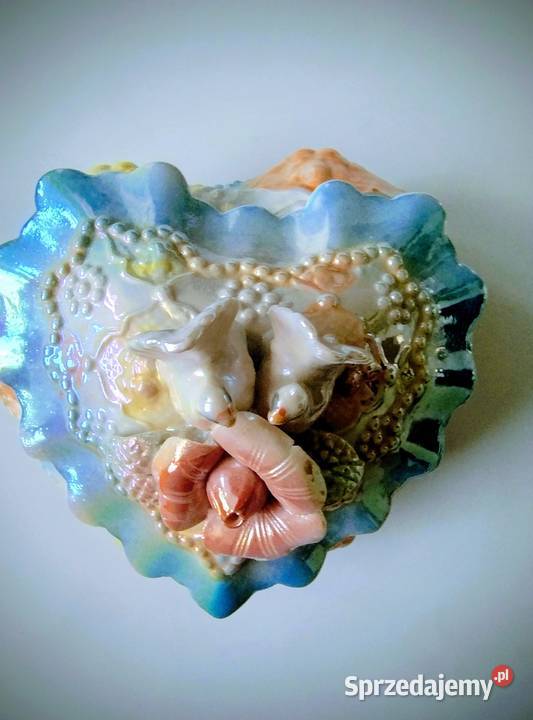 Porcelanowe pudełko