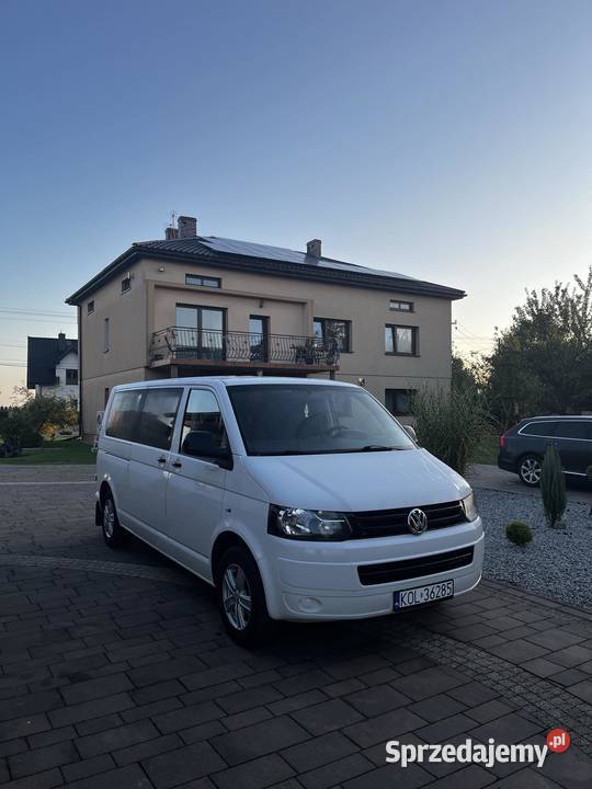Volkswagen Caravelle t5 2012 bus 9 osobowy long Caravelle Wolbrom