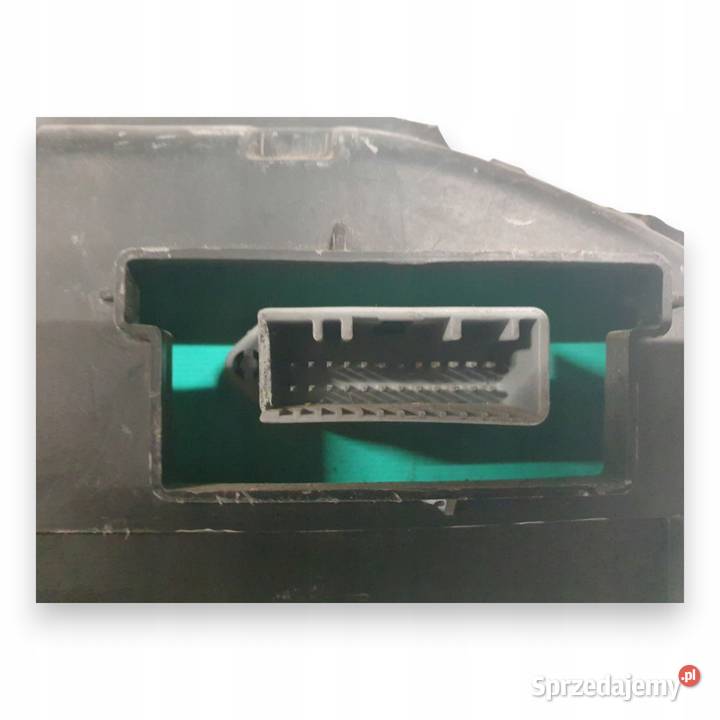 LICZNIK ZEGARY 8200408798D Renault Megane II 19