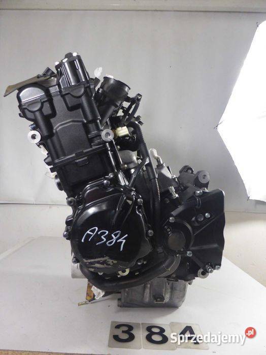 Suzuki GSXS 750 przebieg 9400 1723r silnik wielkopolskie Poznań