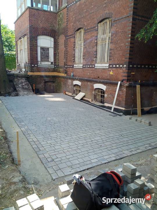 Układanie kostki brukowej usługi brukarskie Szczecin