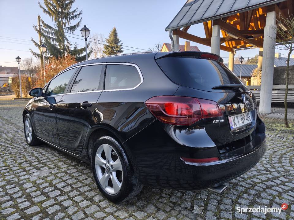 Opel Astra J automat 20 CDTi VAT marża Bistuszowa