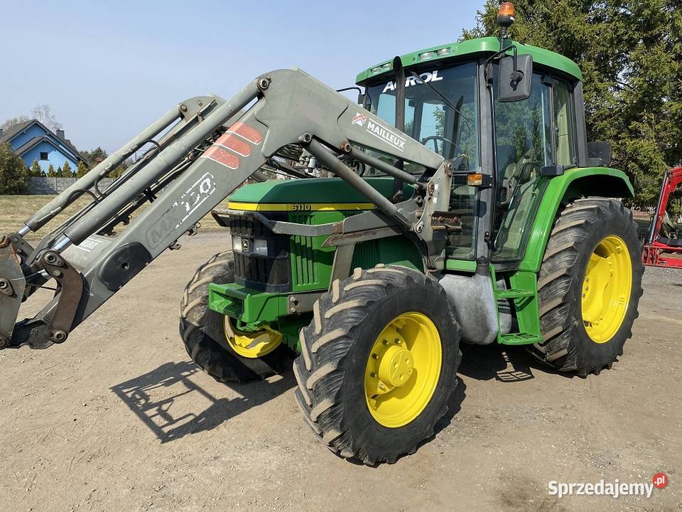 John Deere 6110